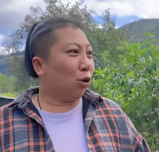 前独行侠队友！丁彦雨航祝贺布伦森夺冠获FMVP 邀请来中国