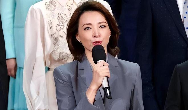 69岁美国退休教师罗纳德·萨科尔斯基成了全体美国人羡慕的对象！