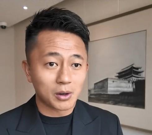 尼克斯全力挽留米切尔·罗宾逊