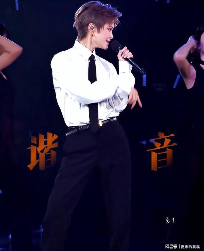 挤走董卿、靠爹上位、隐婚生子？央视穷鬼龙洋 私生活传言太离谱