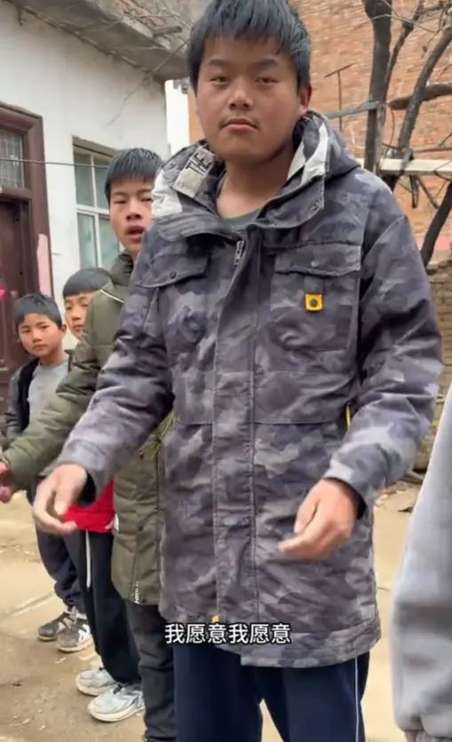 章泽天,空得吓人...