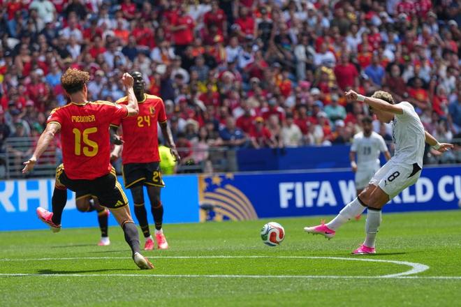 卓伟曝天王巨星有私生子，细节和周杰伦对上了，网友扒出更多关联