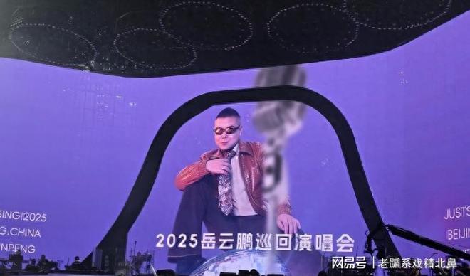 打入关键进球,阿尔瓦雷斯在个人社媒上发图庆祝