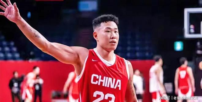 王菲最后那一拽，不是因为清醒，而是因为宋妍霏是“自己人”。