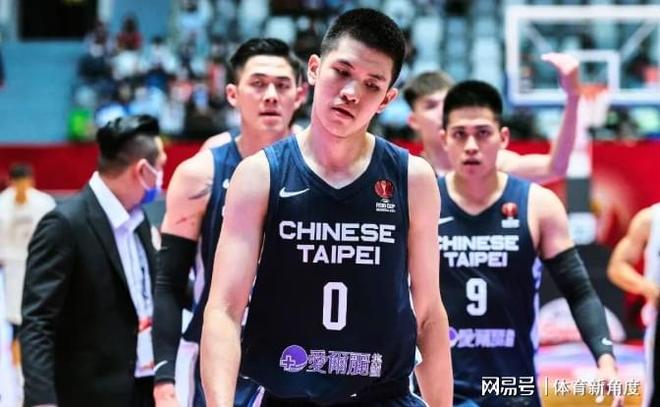 63岁穆帅狂喜！皇马2个月官宣5人加盟：2大巨星还在路上 巴萨慌了