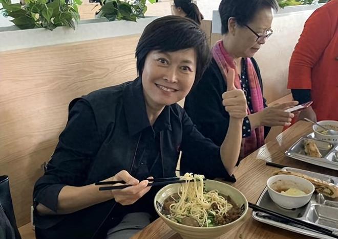 人不会平白无故患带状疱疹！医生强调：得带状疱疹多半有4个共性