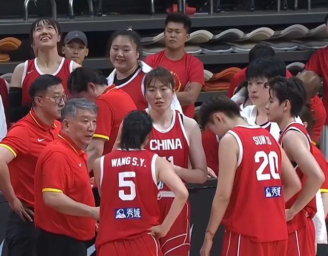 曾是女篮核心，归化日籍后，4次率队击败中国队，如今已回国养老