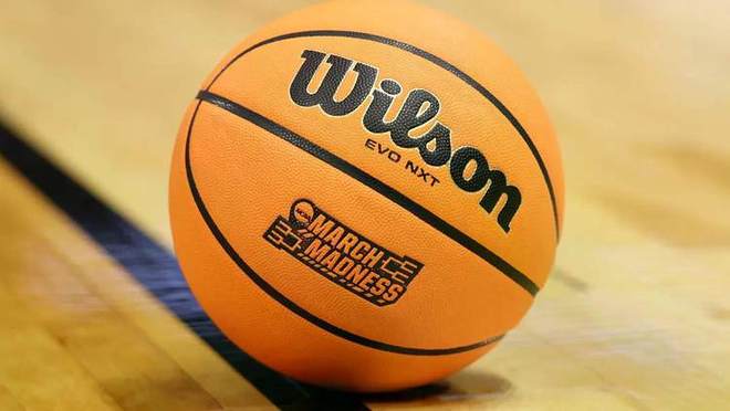 NBA官方总决赛G5裁判报告:漏吹哈珀对布伦森犯规 无碍尼克斯夺冠